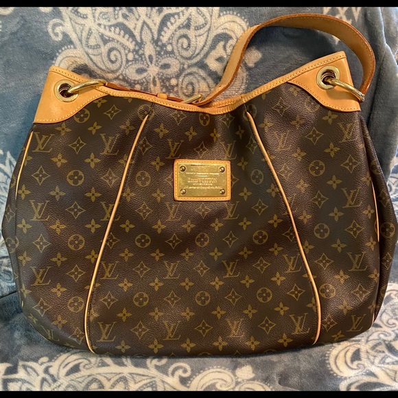 Louis Vuitton, Monogram Gallieria GM - Picture 2 of 16